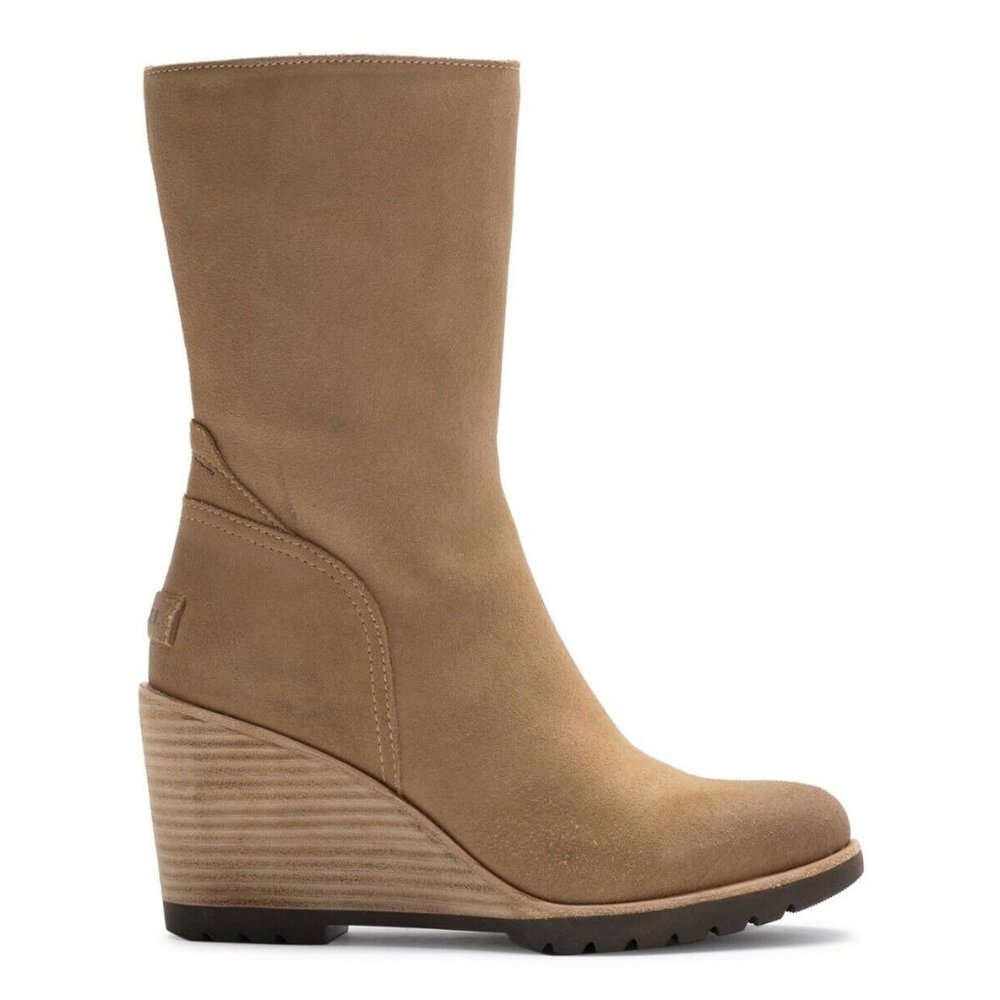 Sorel Tan Ankle Boots